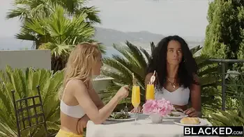 BLACKED Kelly shares her BF's huge BCC with sexy bestie Mia