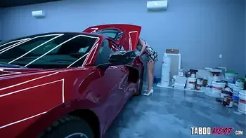 TabooHeat - Fucking My 2 Stepmoms in the Multi-MILFverse