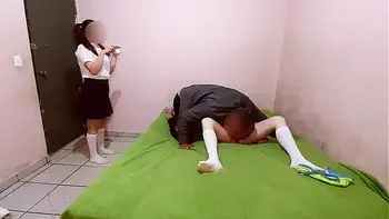 I discover my STEPDAD with my stepsister and I record them! Teen student arrives from class and discovers her stepdad with her stepsister  her and she takes the opportunity to record them, real homemade, not fake