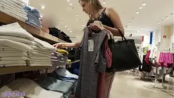 Mall Oral Creampie - Fitting room sex with horny girl