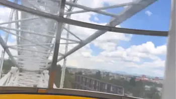 Public lesbian sex in amusement park (real)