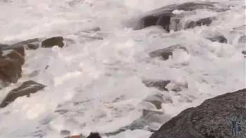 Levei a namorada na praia para ter uma linda vista, só não disse qual
