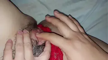 Casero con mi hermanastra la follo por primera Vez