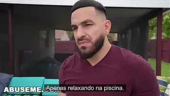 A loira Harley King quer que Peter Green boomboom em sua boceta, então ela o faz.