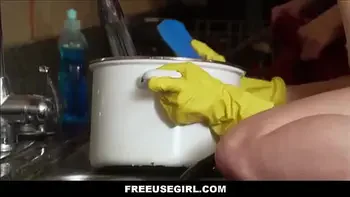 FreeUseGirl - Freeuse Blonde Stepsister Freely Fucked By Stepbrother Next To Stepmom Washing Dishes - Amber Moore, Jenna Noelle