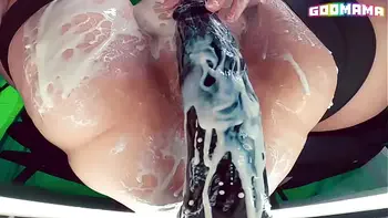 MAMA’s McBROKEN ICE CREAM MACHINE