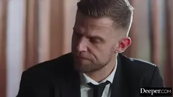 Deeper. Kinky Gorgeous Blonde Baddie Emma Goes Airtight