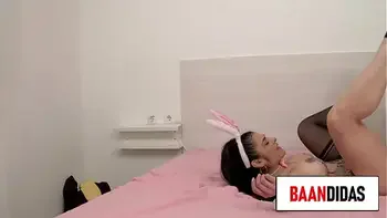 española cosplayer quiere que la penetre por su culitoo