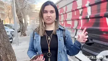 PutaLocura - Torbe seduce por la calle a latina cachonda Ana Bad y se la folla