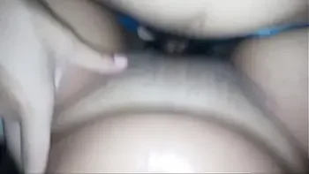 PERDI A VIRGINDADE NA PRAIA COM MEU MELHOR AMIGO - Casal Akira