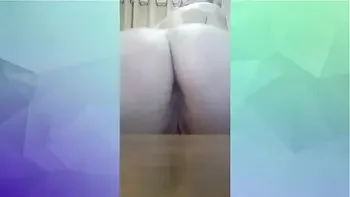Suzie Slut uma Milf se divertindo sozinha 01