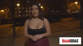 venezolana puta con tremendo culo acepta follar en una entrevista hot