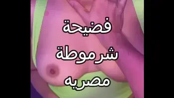 سكس عربى نار فضيحة الشرموطة المصرية المتناكة تتناك من عنتيل صعيدى كسم زبك بيوجع اووووى قطعتلى الكلوت