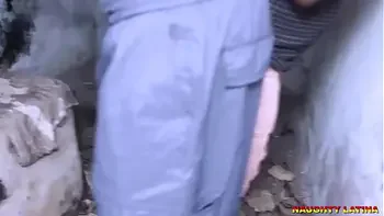 AFRICAN CHEATING HUNTER'S WIFE CAUGHT FUCKING A GHETTO PORNSTAR IN AN UNCOMPLETED HOUSE