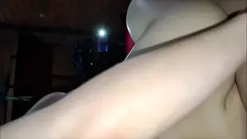 Mi Novia Me Envía Este Video Follando Mientras La Estoy Buscando En La Casa