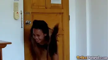 TRIKEPATROL Hairy Pussy Pinay Rides Big Foreign Hammer Cock
