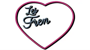 Victoria, cougar aux gros seins, prend deux bites en elle