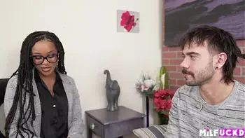 Psychologist gets fucked by patient in her office