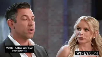 WIFEY Bride Danielle Renae Gets Stretched Out In 5-BBC Gangbang While Hubby Watches