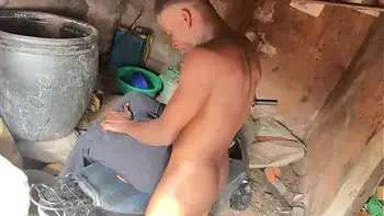 I gat plenty chubbys ass but I started with this my history