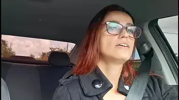 Casada e Motorista de aplicativo pega passageiro se masturbando por trás!