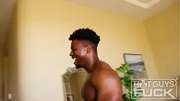 18yo Curvy College Babe Always Wanted To Fuck A Black King.