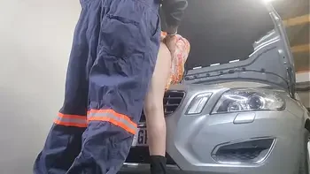 My mechanic asked if he can fuck my wife and i said yes