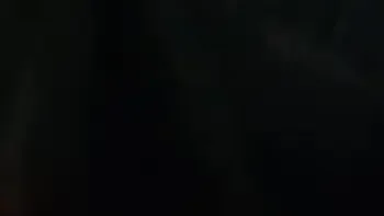 Tirei pau pra fora e bati punheta no ponto de ônibus ao lado de uma garota!