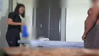 Massage girl hesitating to do happy ending and got convinced at the end