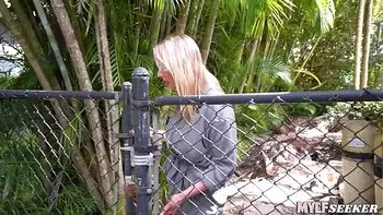 Spying On Rachel Worked Out!