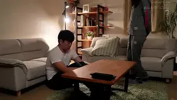 A Bela Estudante Satisfaz Os Desejos Do Irmao Viciado Em Sexo [Legendado] Natsu Toujou