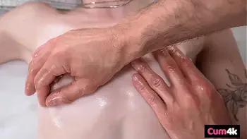 Daisy Fox Gets Her Guts Crushed And Filled With Cum