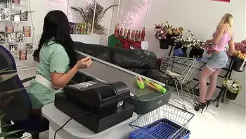 Then deciding to take a break, he makes her cunnilingus, and then continues to fuck her in the pussy