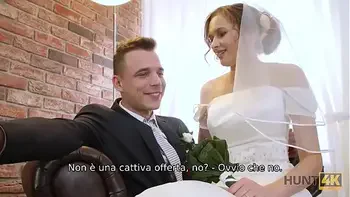 HUNT4K. Il diritto di scoparmela durante la prima notte era mio