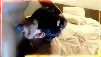 FUI  DE MI  AMIGA LAURA (DIOSA),Y CREO QUE YO TENDRIA QUE HABER SIDO  LOCUTORA ,POR LO QUE  ME GUSTA  LO NEGRO  DEL MICROFONO..., SI ESTE  NEGRO  FUERA EL MICROFONO YO TRABAJO  24 X 24 A FULL ,COMO  ME GUSTA LA PIJA  DEL NEGRO !!, DIGO ... EL MICROFONO ..