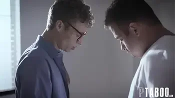 Psych Patient Emily Willis Has Sex With Doctors After Getting Caught Masturbating