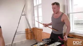 Sexy teen Olivia Nice fills her insatiable mouth with handyman's veiny cock