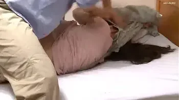 Japanse vrouw grote kont houdt van affaire met veel mensen