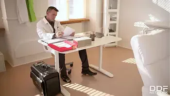 Deepthroating the Dentist