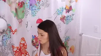 STEPSIS TAKES BRO'S HARD COCK DEEP IN THROAT AND CUNT