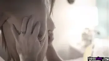 Eric Masterson goes down and eats Jaye Summers wet pussy!