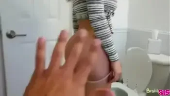 I fuck my stepsister in the bathroom