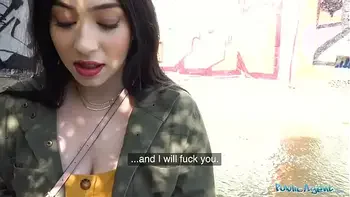 Public Agent Cash tempts busty American Amilia Onyx to fuck