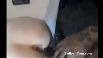 Veliki kurac za zgodnu crnku - BalkanCum.com