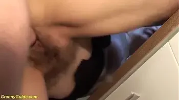 rough fingering a 83 years old hairy mom