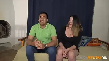 Young Marisol loves sex with her unexperienced boyfriend