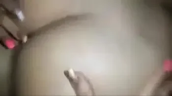 Mis amigas lesbianas se complacen.