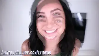 SIDNEY ALEXIS & SCARLETT MAE SUCK COCK