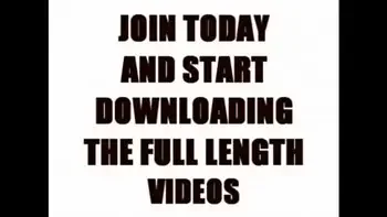 French Kissing Spring Break Girls