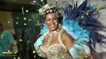 Bastidores Carnaval 2010 - Loira da Laje - Viviane Castro e Moranguinho